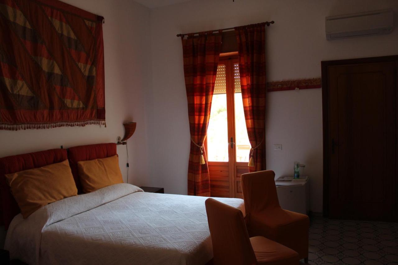 Villa Pedaci B&B Santa Maria di Leuca Luaran gambar